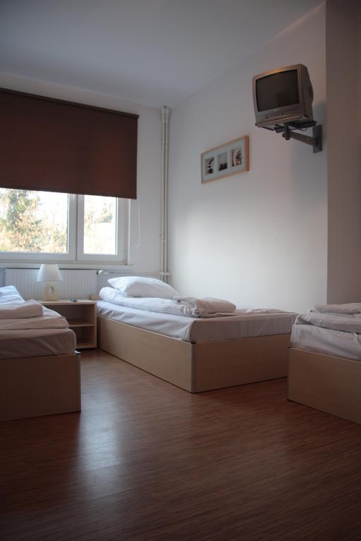Hostel24 Bed&Breakfast Bydgoszcz Rum bild